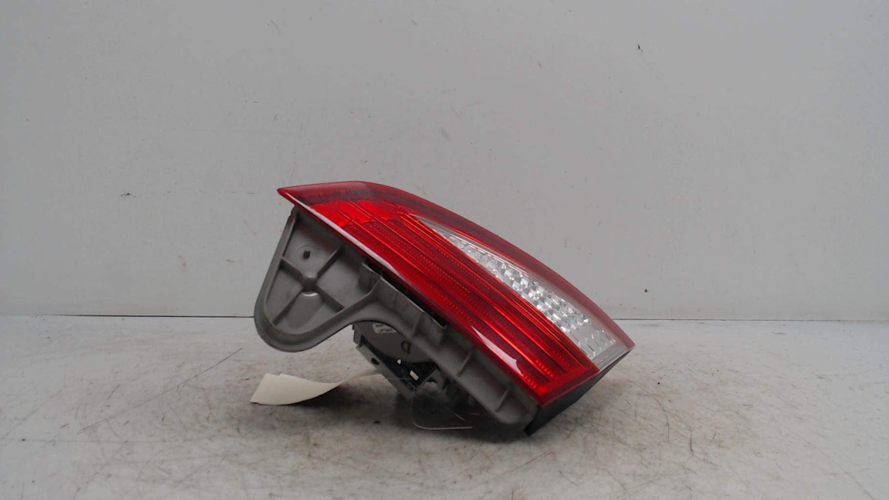 Feu arriere secondaire droit (feux) FORD MONDEO 3 PHASE 1 Diesel - 1