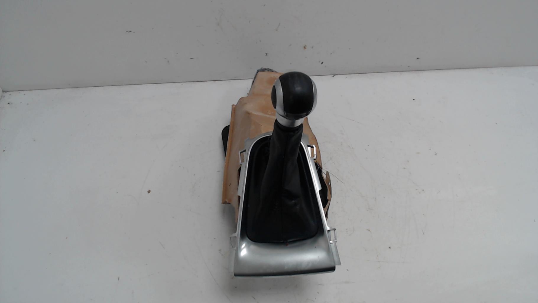 Levier de vitesses CITROEN DS3 PHASE 1 Essence - 1