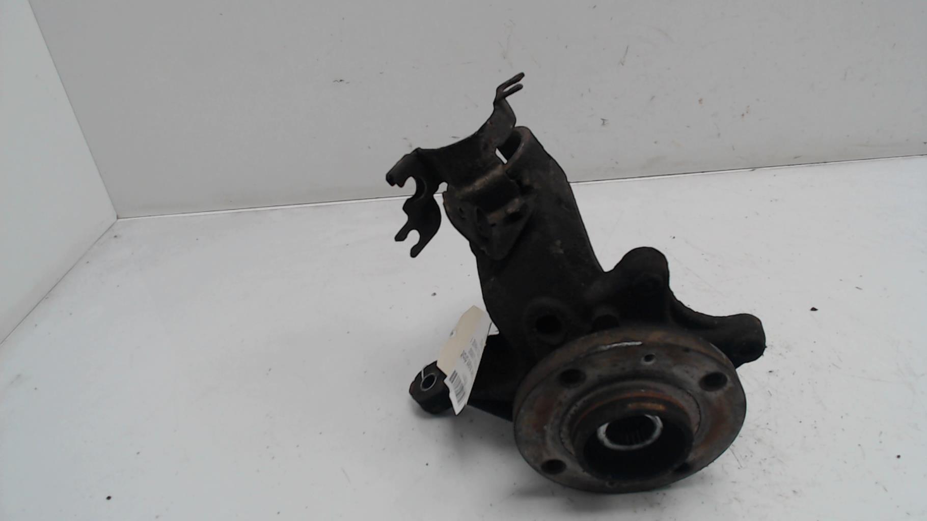 Fusee avant droit CITROEN BERLINGO 1 PHASE 1  - 1