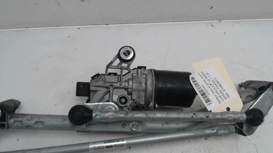 Moteur essuie glace avant -...