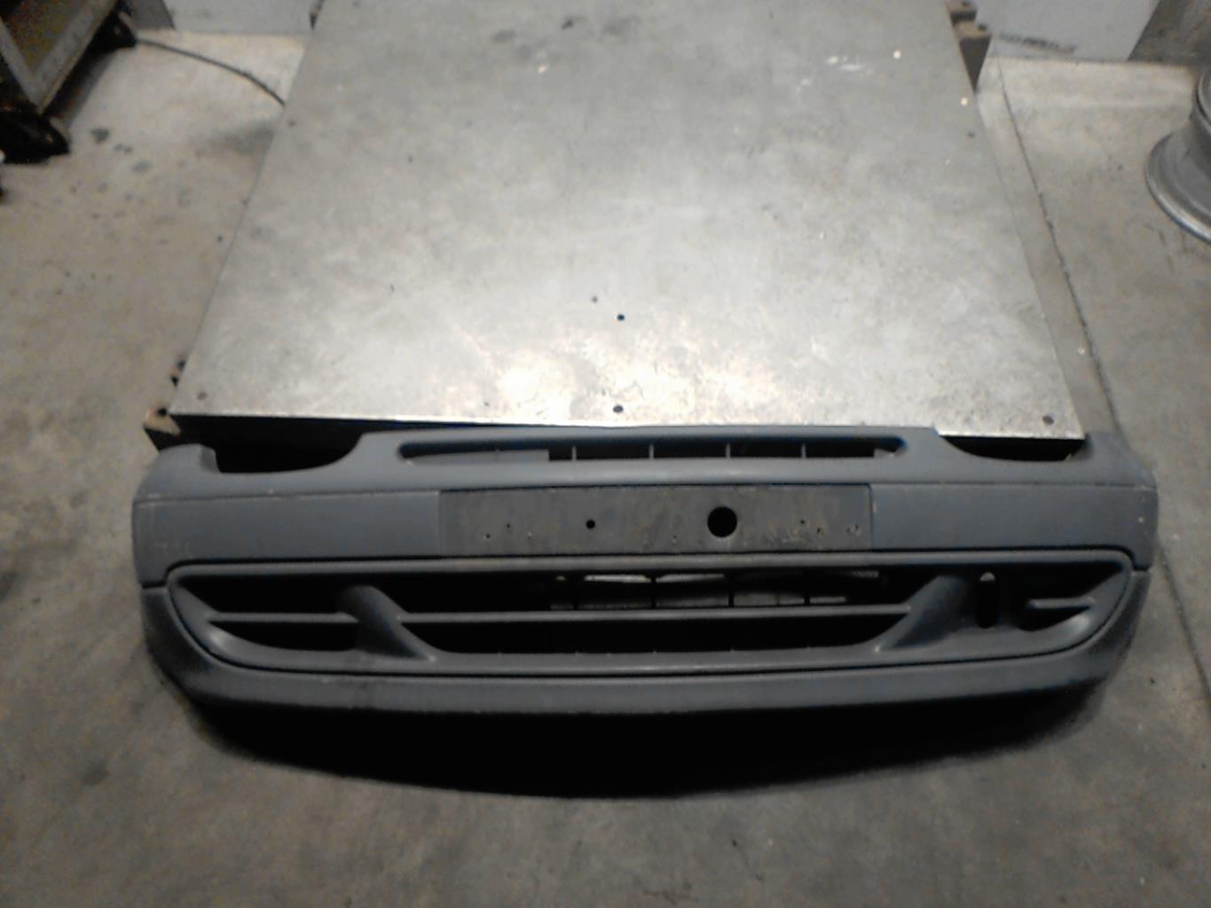 Pare choc avant RENAULT TWINGO 1 PHASE 1  - 1