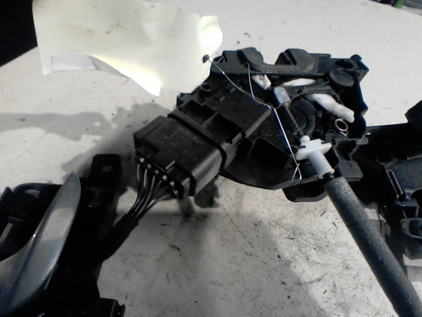 Serrure avant gauche FORD MONDEO 3 PHASE 2  - 1