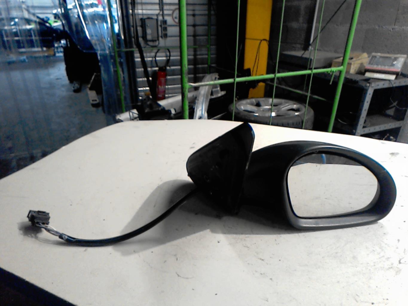 Retroviseur droit SEAT LEON 1 Diesel - 1