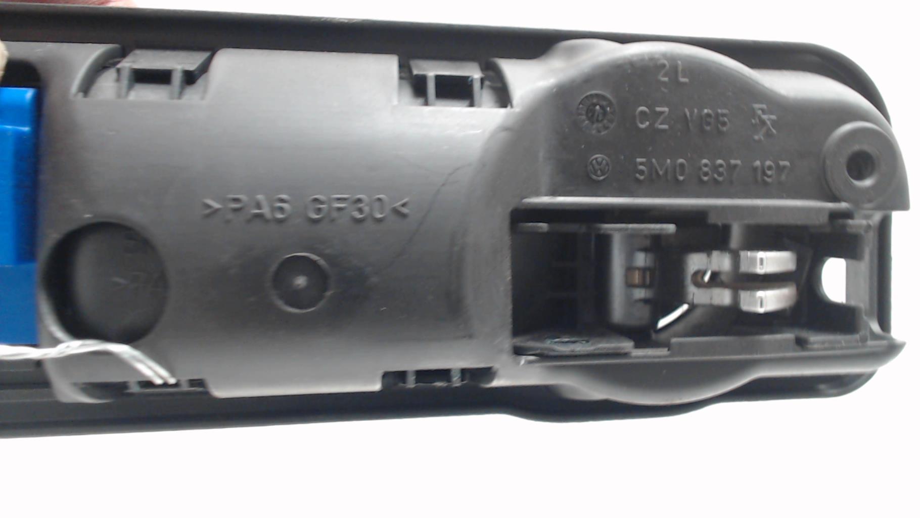 Poignee interieur avant gauche VOLKSWAGEN GOLF PLUS PHASE 1 Diesel - 1