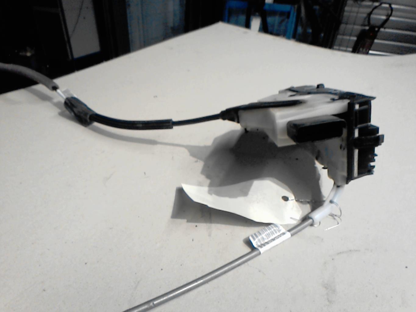 Serrure avant droit CITROEN C4 2 PHASE 1 Diesel - 1