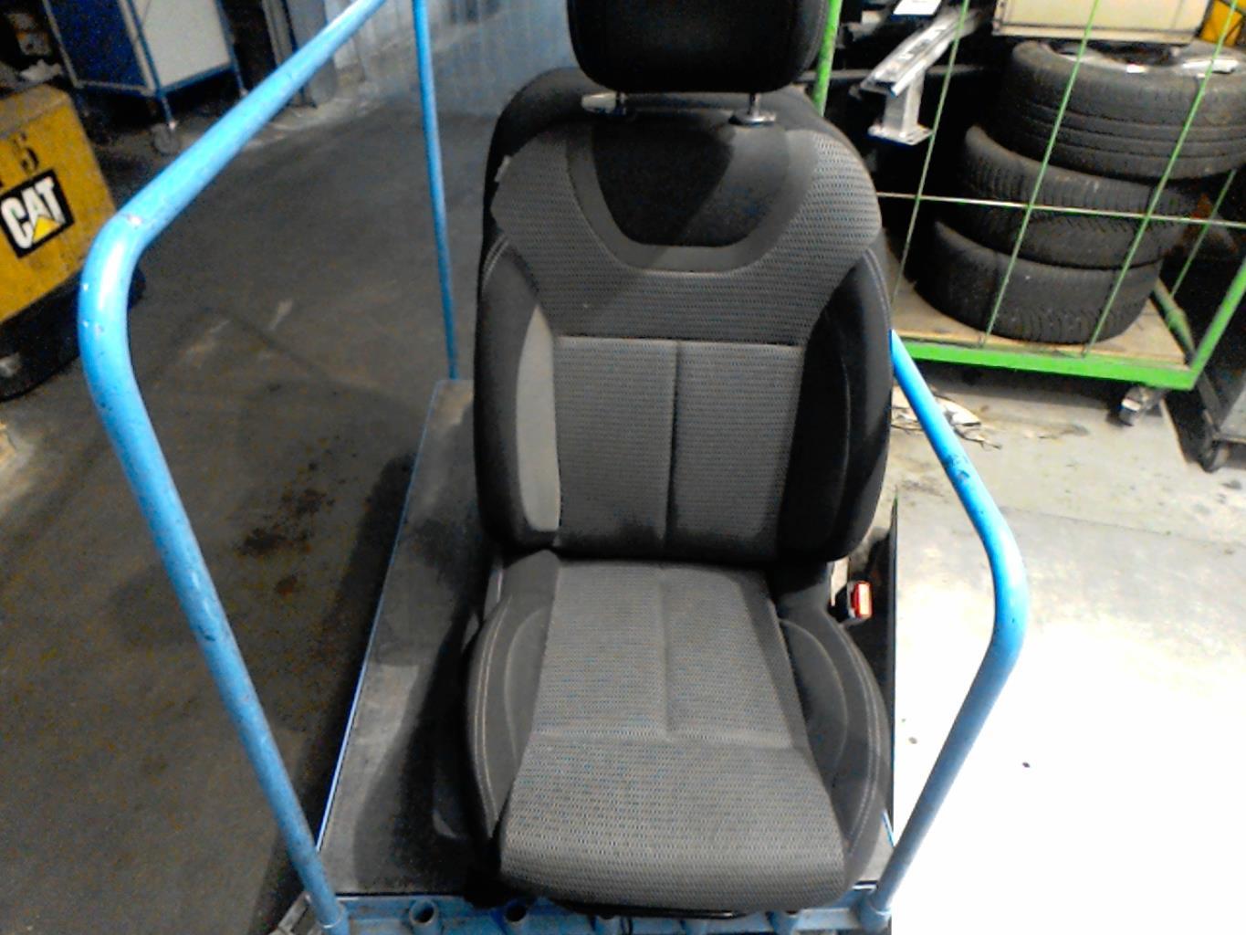 Siege avant droit CITROEN C4 2 PHASE 1 Diesel - 1