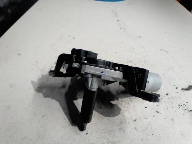 Moteur essuie glace arriere...