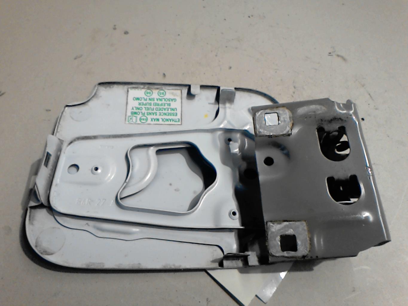Trappe d'essence DACIA DUSTER 1 PHASE 2  - 1
