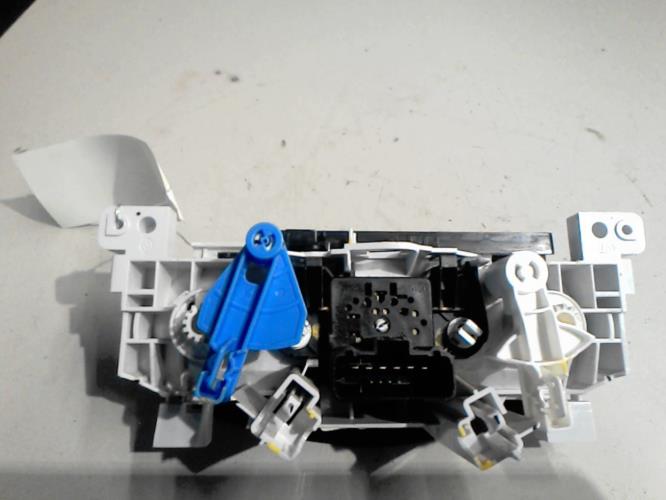 Commande chauffage - DACIA...