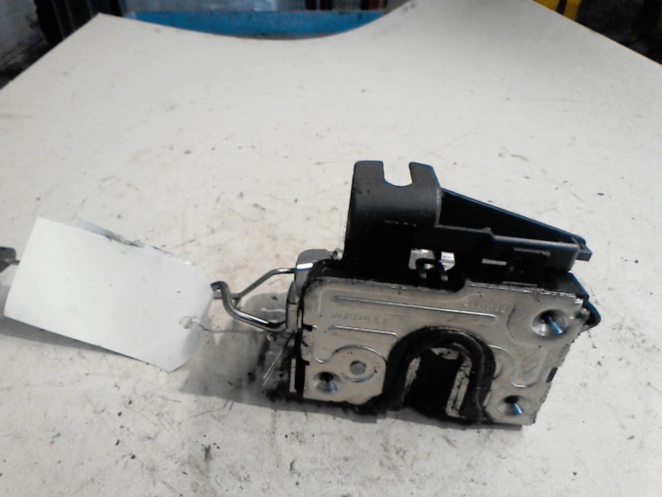 Serrure avant droit DACIA DUSTER 1 PHASE 2  - 1