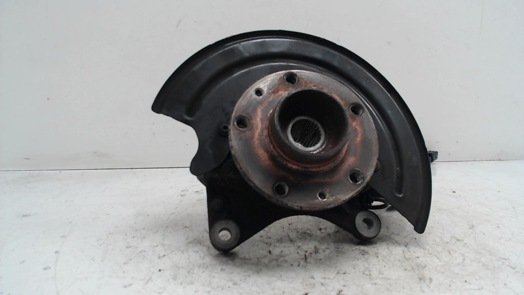 Fusee avant droit DACIA DUSTER 2 PHASE 1 Diesel - 1