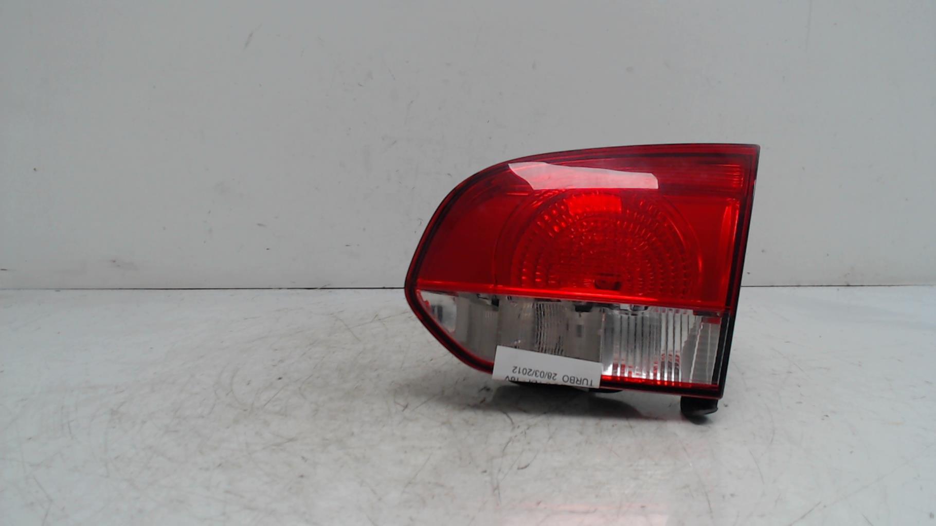 Feu arriere secondaire droit (feux) VOLKSWAGEN GOLF 6 Diesel - 1