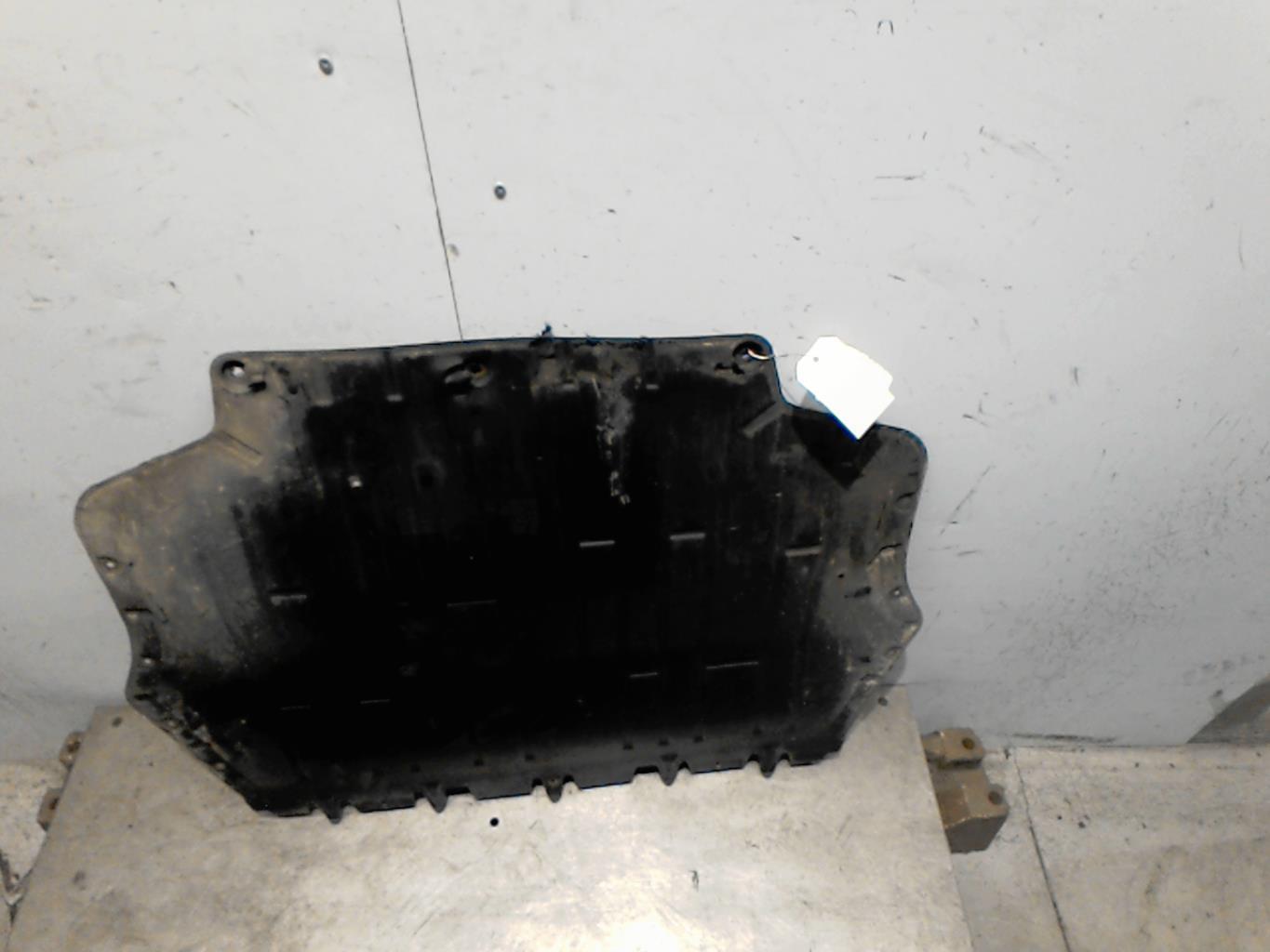 Cache sous moteur VOLKSWAGEN GOLF 6 Diesel - 1