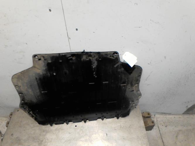 Cache sous moteur -...