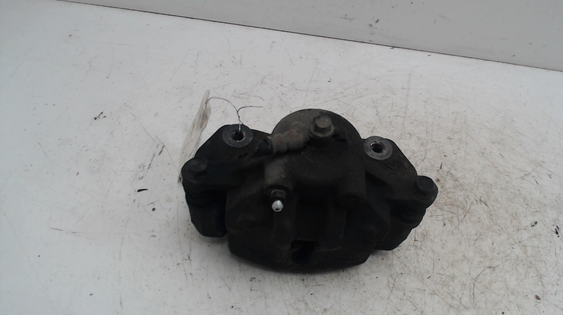 Etrier avant gauche (freinage) KIA CEE-D 1 PHASE 1 Diesel - 1