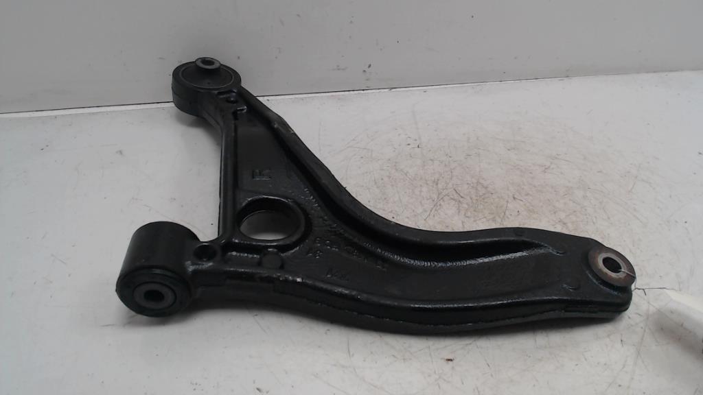 Bras inferieur avant droit RENAULT MASTER 3 PHASE 3  - 1
