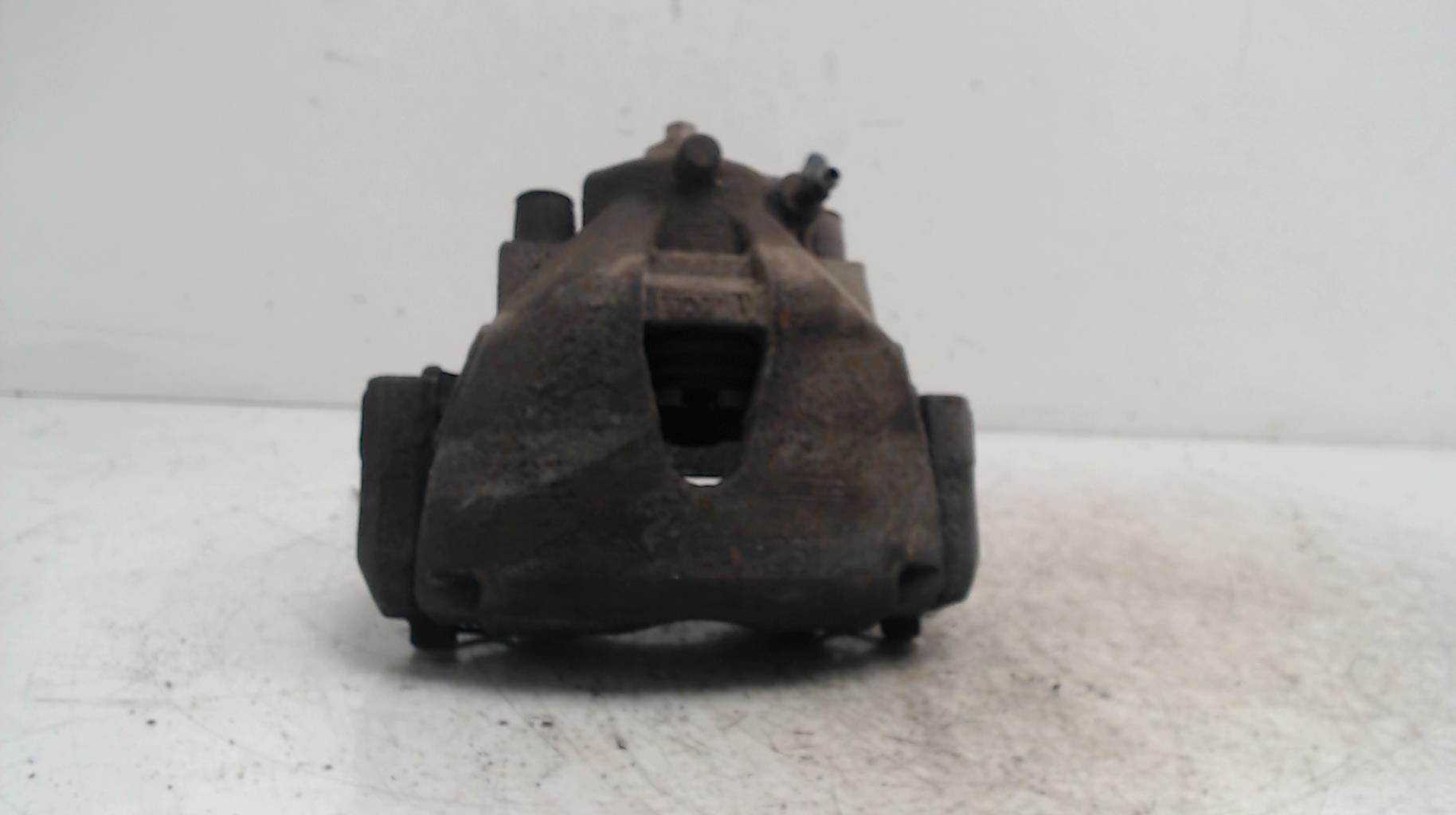 Etrier avant gauche (freinage) OPEL COMBO C PHASE 2  - 1