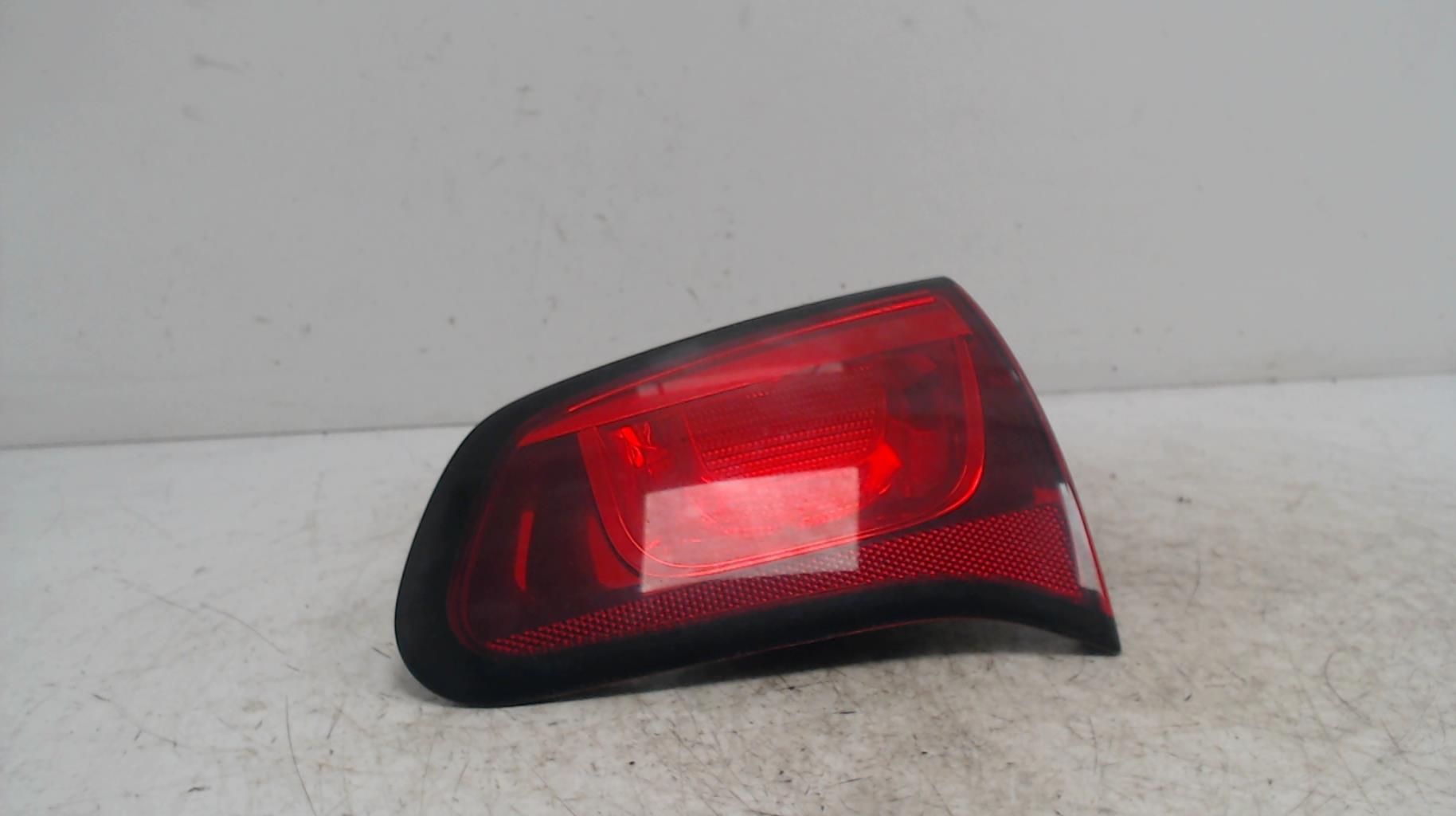 Feu arriere secondaire droit (feux) CITROEN C3 2 PHASE 1  - 1