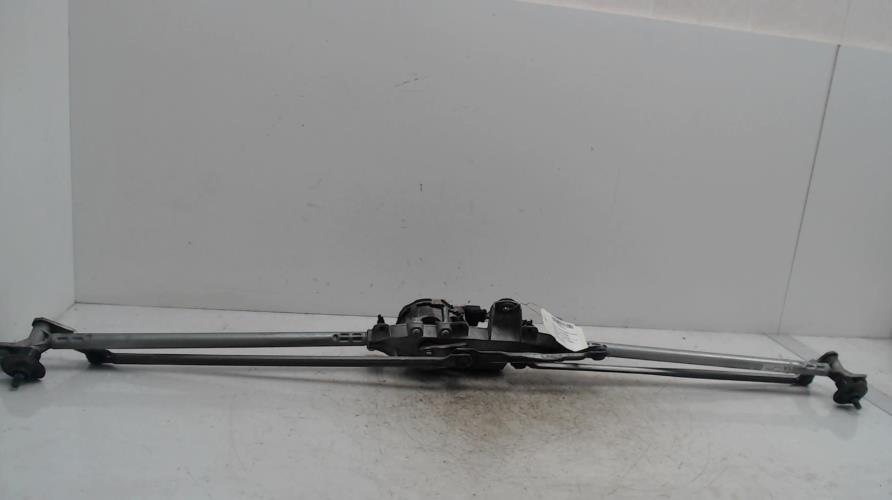 Moteur essuie glace avant -...