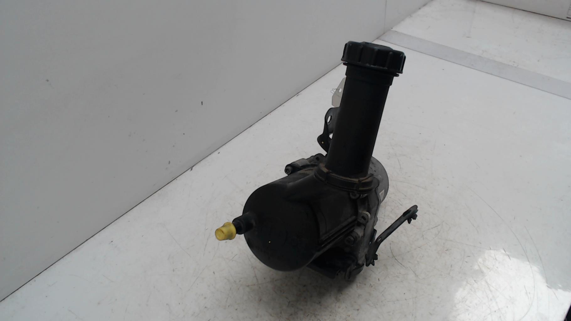 Pompe de direction CITROEN C4 2 PHASE 1 Diesel - 1