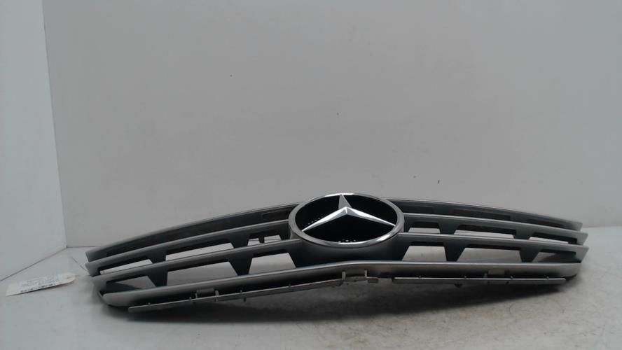 Calandre - MERCEDES CLASSE...