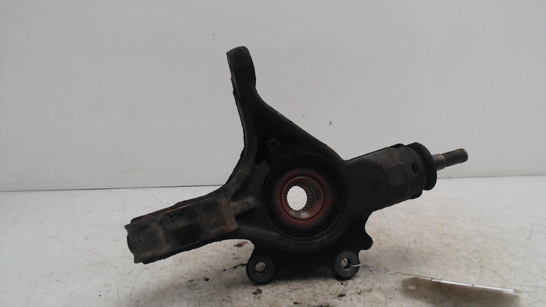 Fusee avant droit CITROEN BERLINGO 2 PHASE 1  - 1