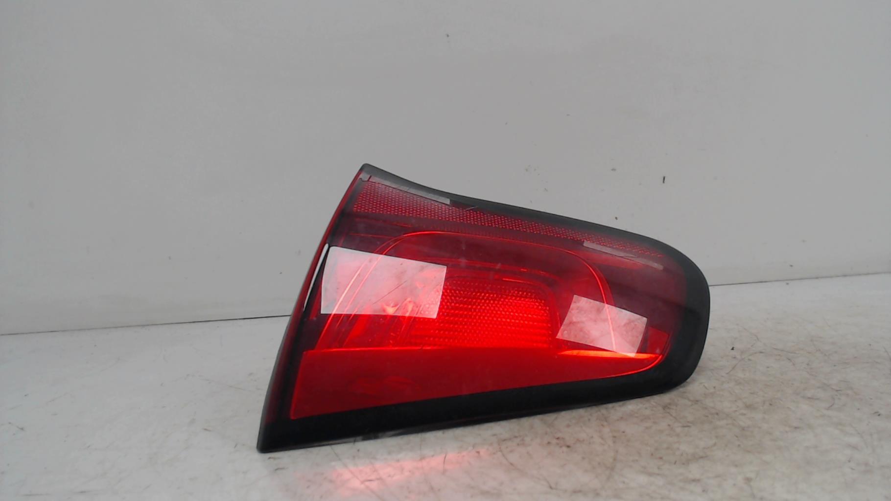 Feu arriere secondaire droit (feux) CITROEN C3 2 PHASE 1 Diesel - 1