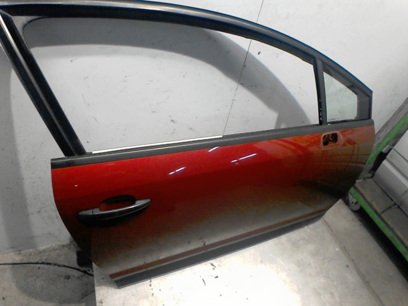 Porte avant droit CITROEN C4 1 PHASE 1 COUPE  - 1