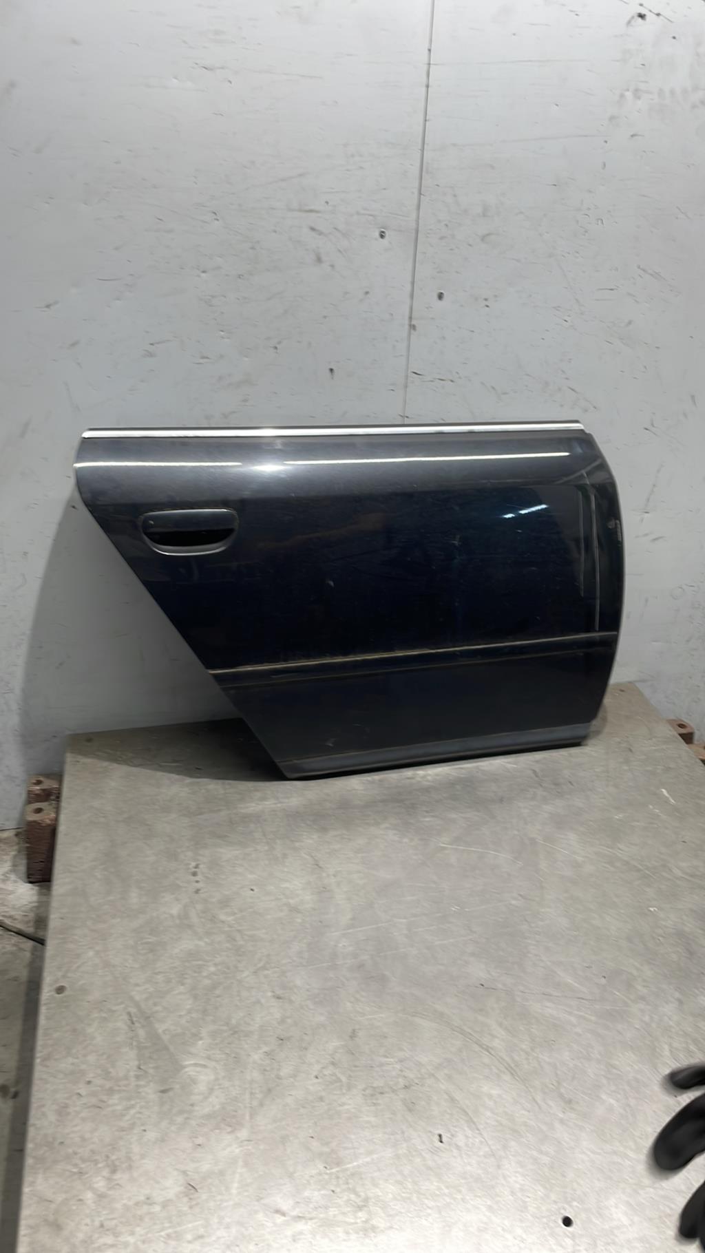 Porte arriere droit AUDI A6 2 PHASE 1 Essence - 1