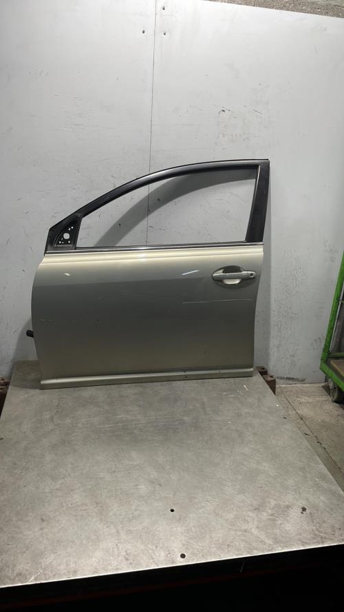 Porte avant gauche - TOYOTA...