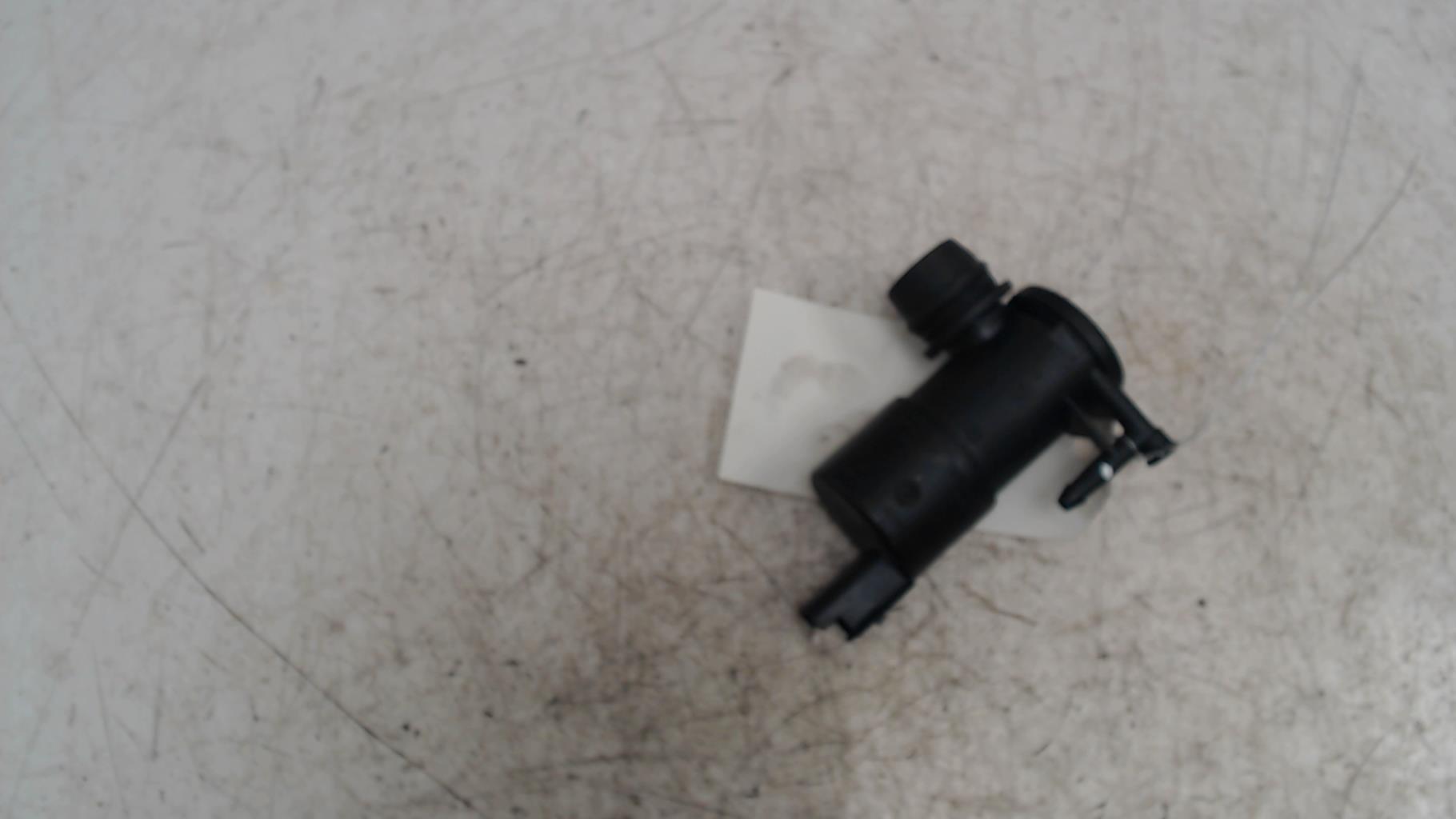 Pompe lave glace avant RENAULT MASTER 3 PHASE 2  - 1
