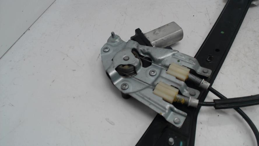 Leve vitre electrique avant...