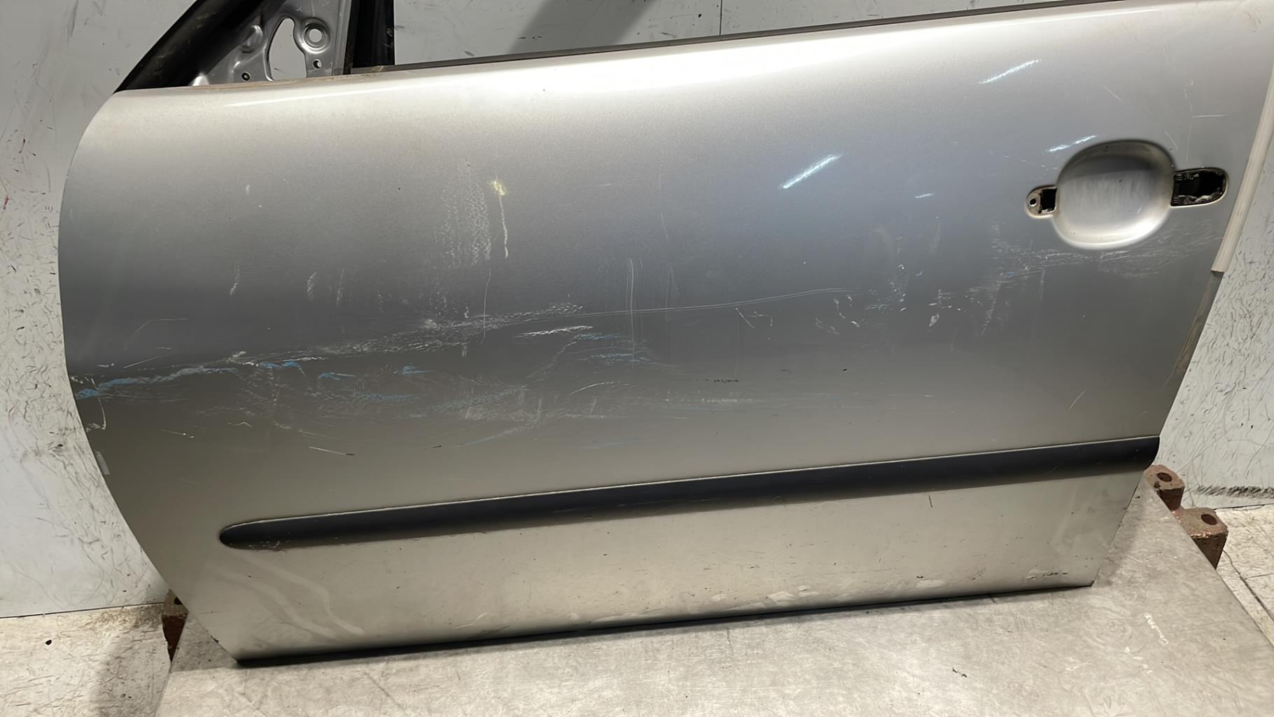 Porte avant gauche SEAT IBIZA 3 PHASE 1 Diesel - 1
