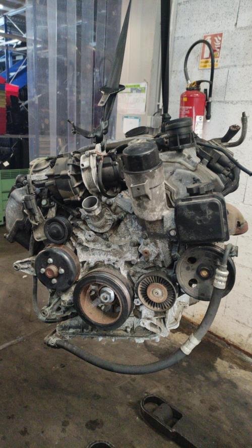 Moteur - MERCEDES CLASSE E...