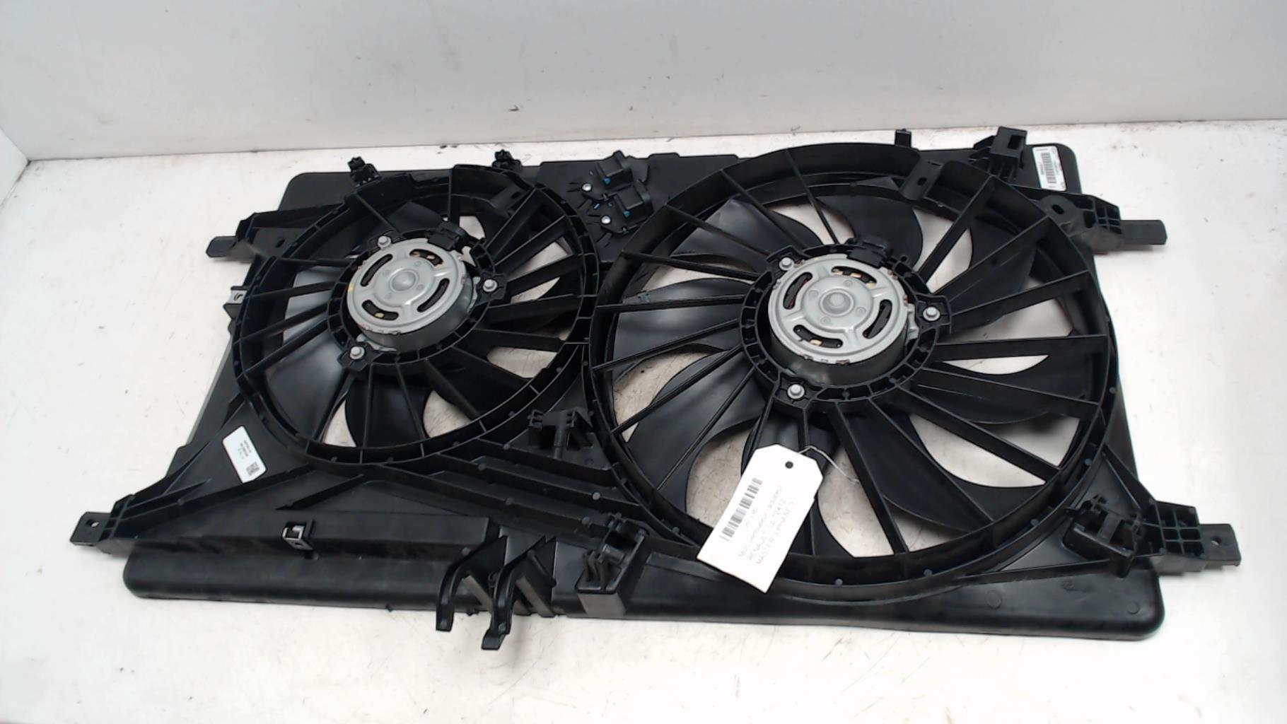 Moto ventilateur radiateur RENAULT MASTER 3 PHASE 3  - 1