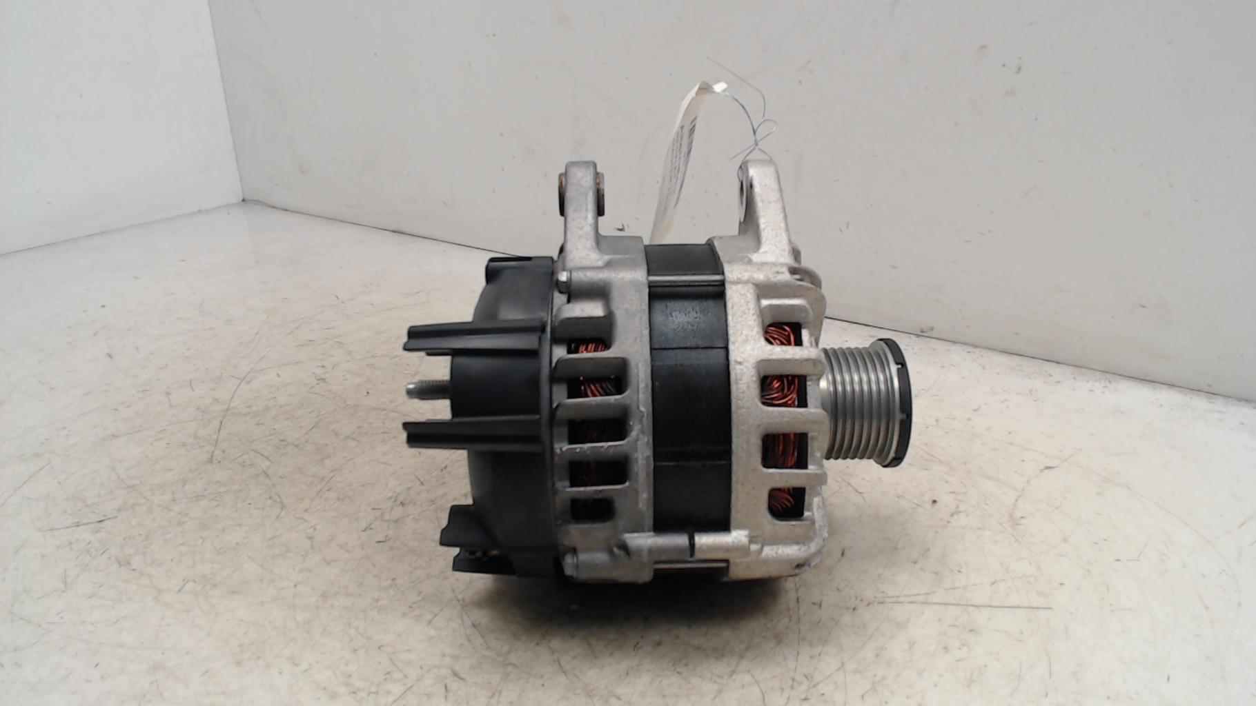 Alternateur RENAULT MASTER 3 PHASE 2  - 1