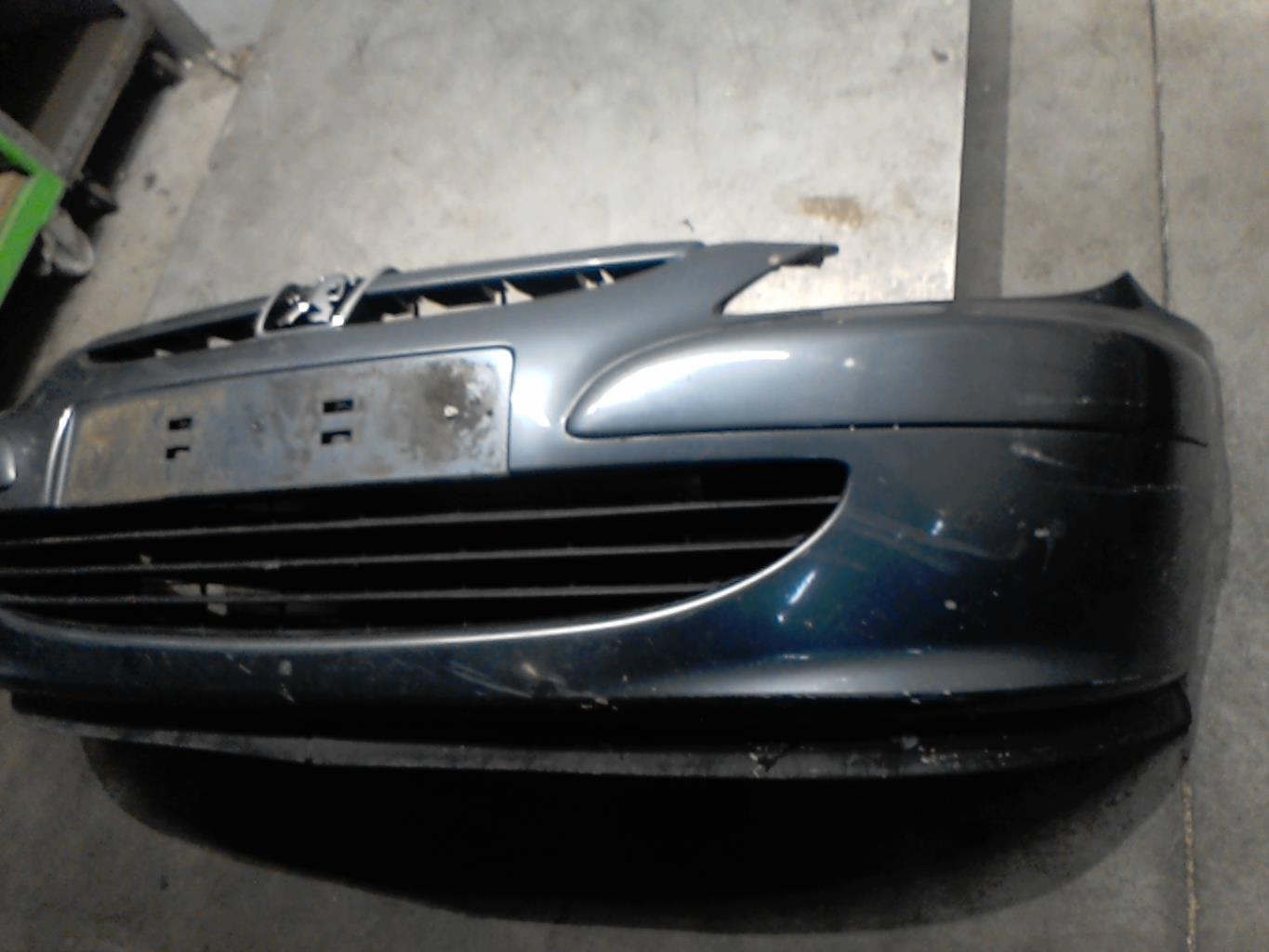 Pare choc avant PEUGEOT 307 PHASE 1 CABRIOLET  - 1