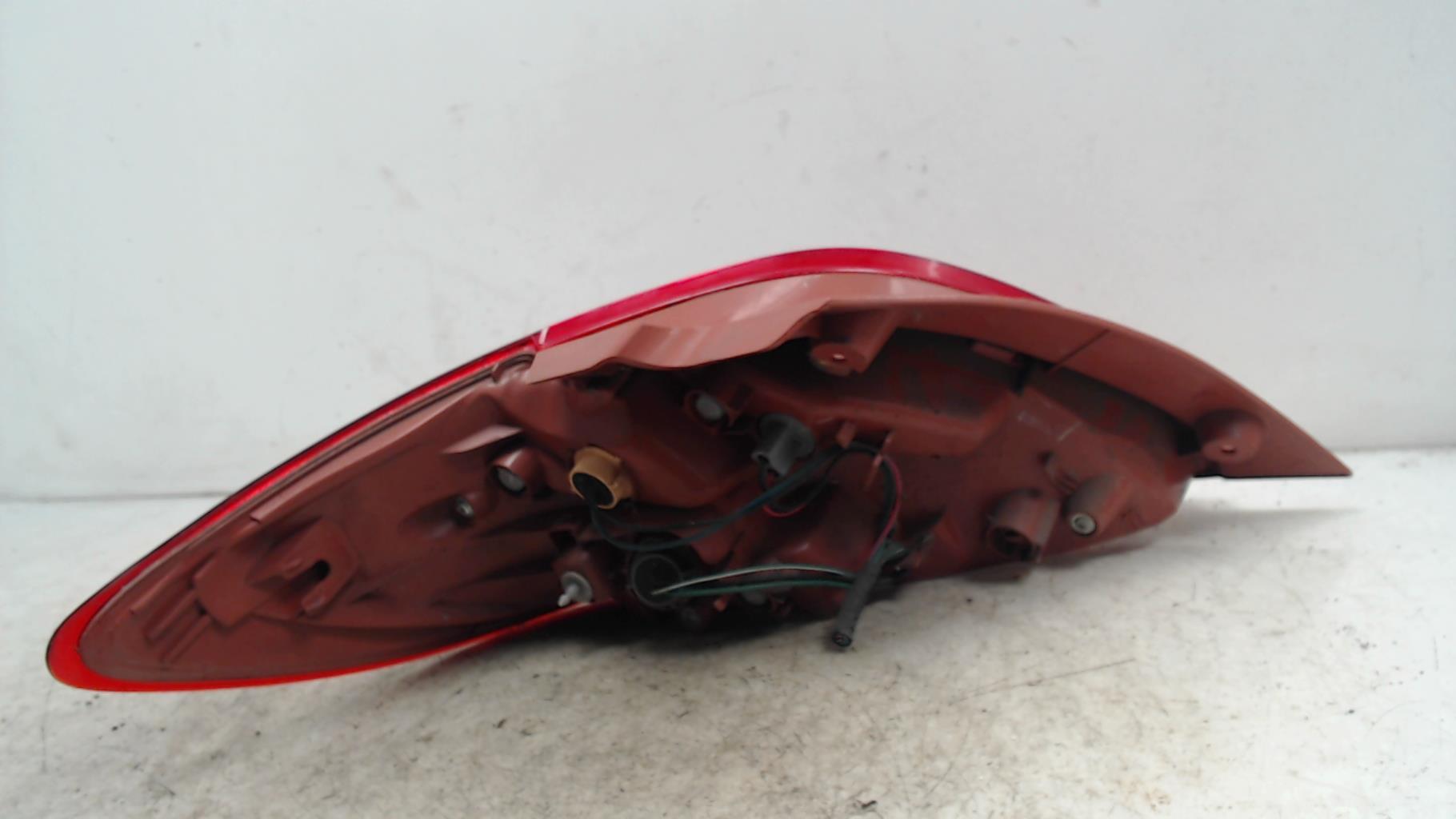 Feu arriere principal droit (feux) MAZDA 2 2 PHASE 1 Essence - 1