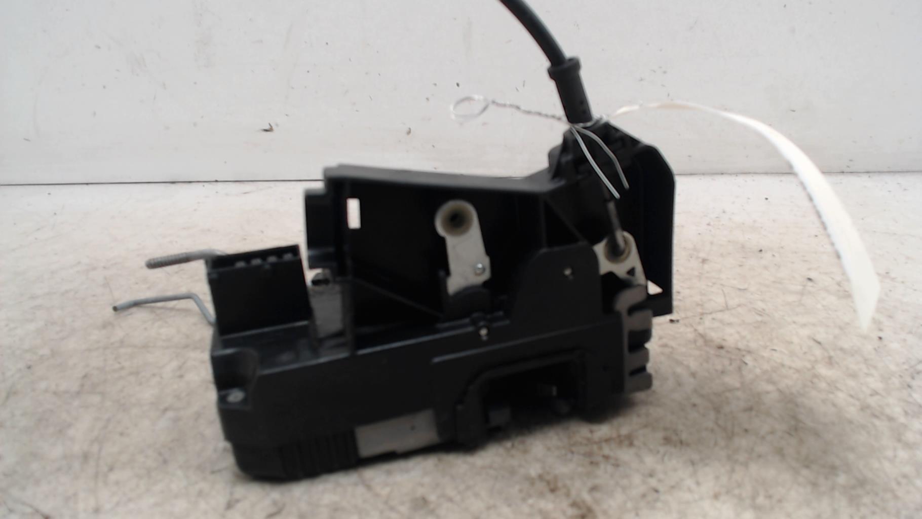 Serrure avant gauche OPEL VIVARO 1 PHASE 2 Diesel - 1