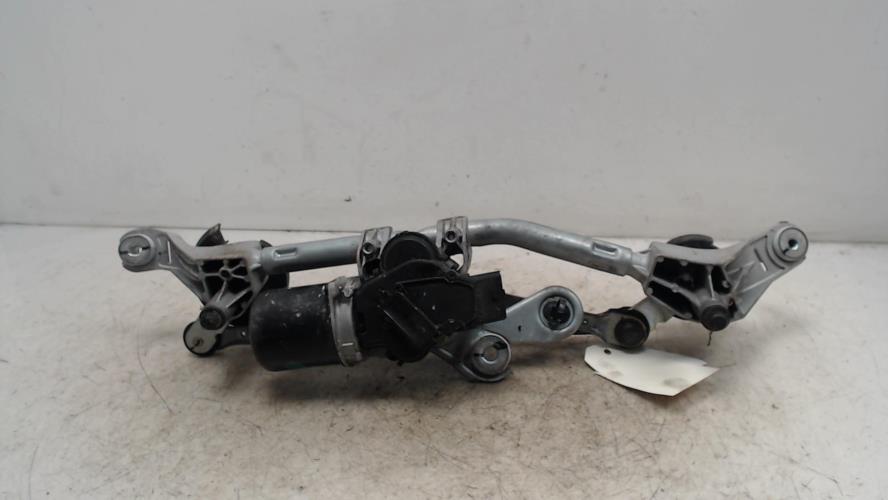 Moteur essuie glace avant -...