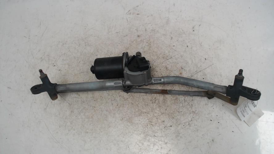 Moteur essuie glace avant -...
