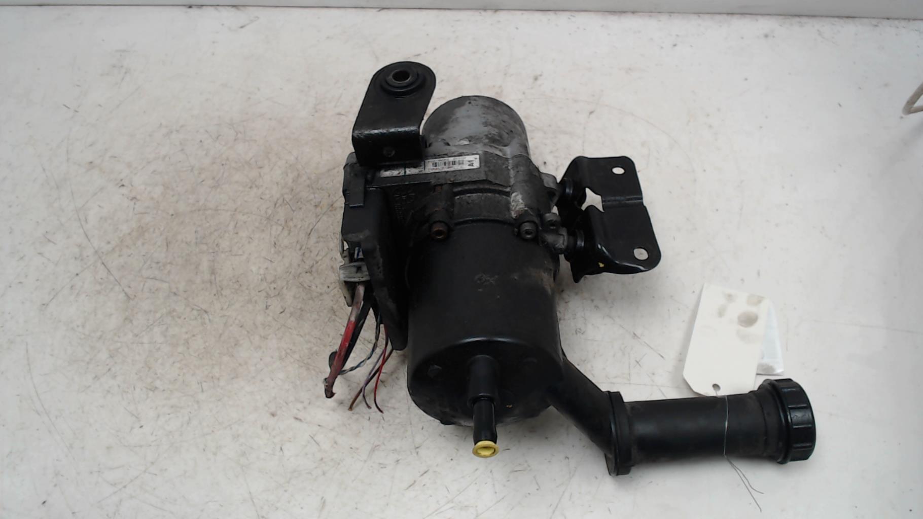 Pompe de direction CITROEN C4 2 PHASE 1 Diesel - 1