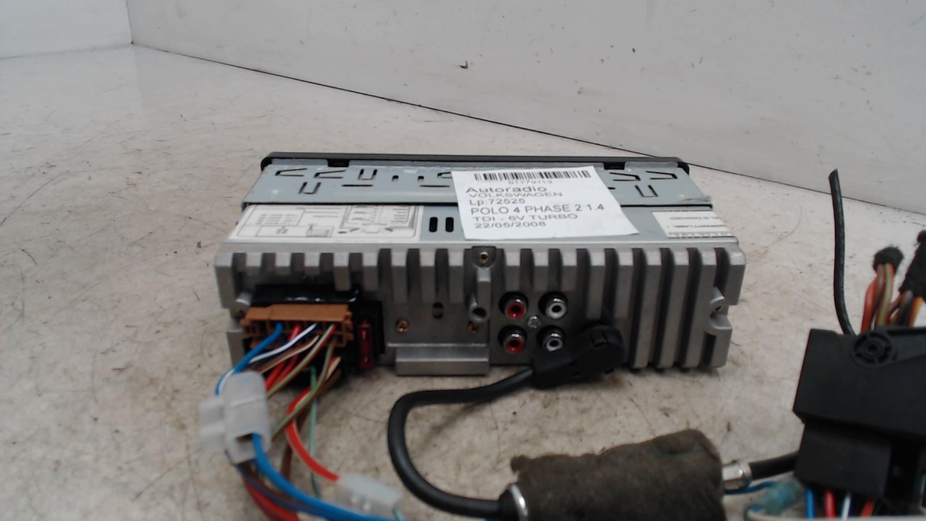 Autoradio VOLKSWAGEN POLO 4 PHASE 2 Diesel - 1