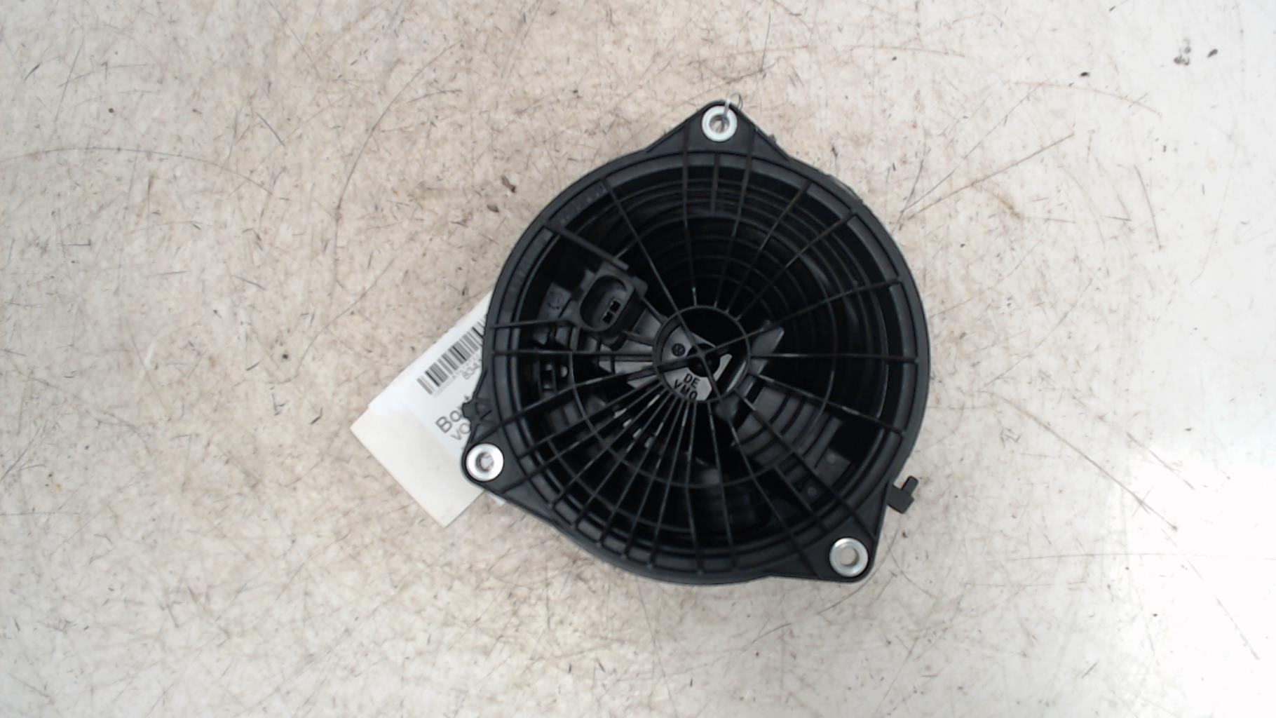 Bouton de coffre VOLKSWAGEN POLO 5 PHASE 1  - 1