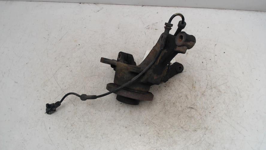Fusee avant gauche - DACIA...