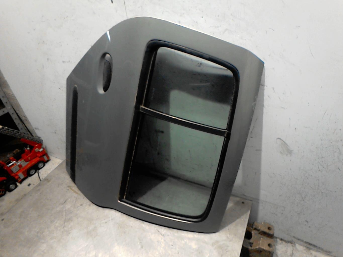 Porte arriere droit RENAULT CLIO 2 PHASE 2 Diesel - 1