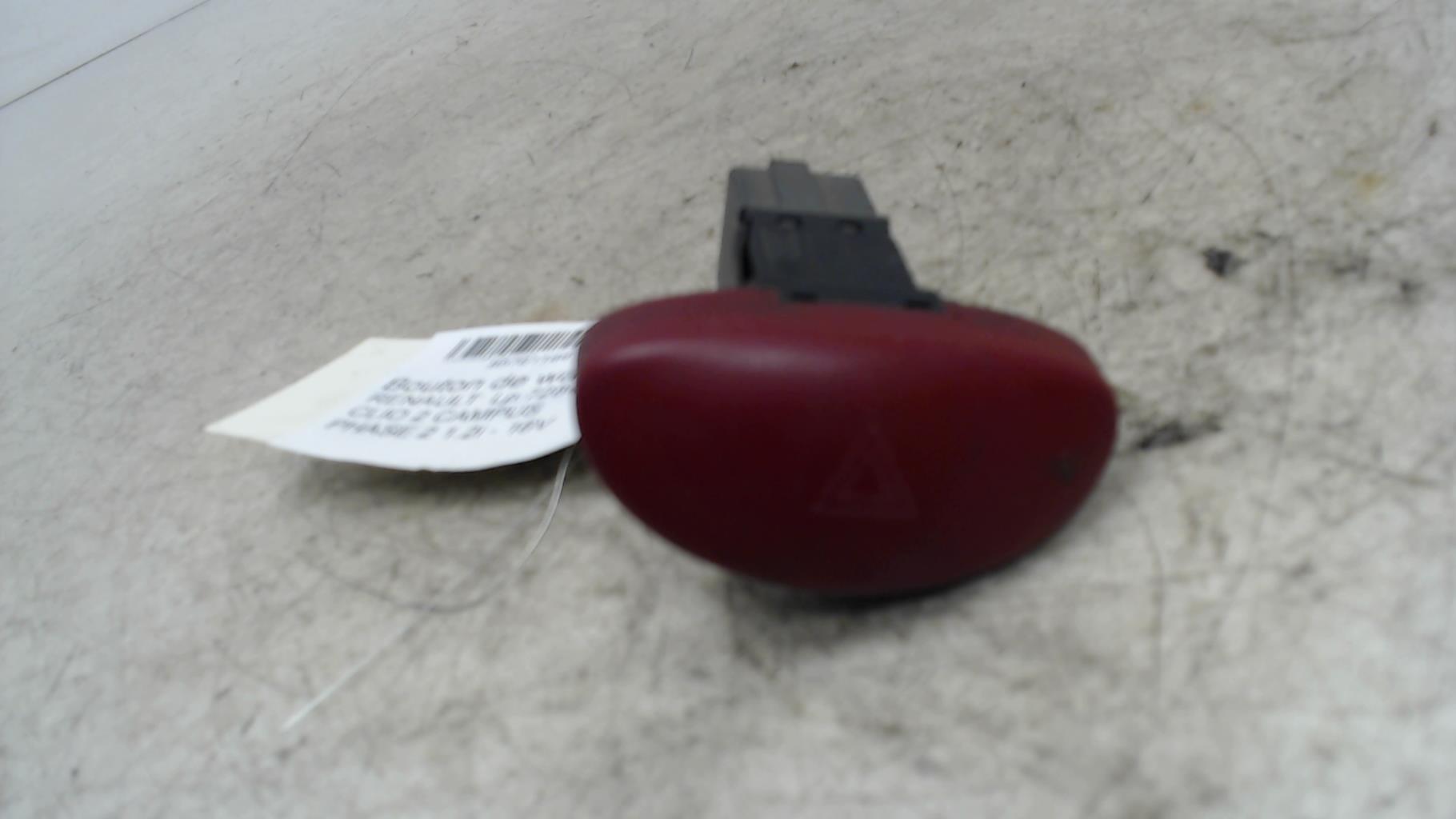 Bouton de warning RENAULT CLIO 2 CAMPUS PHASE 2 Essence - 1