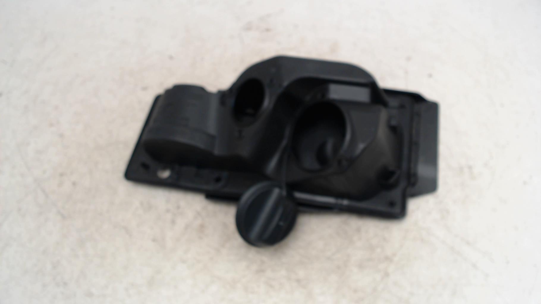 Trappe d'essence RENAULT TRAFIC 3 LONG PHASE 2  - 1