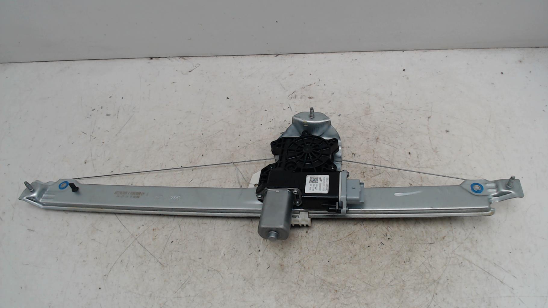 Leve vitre electrique avant gauche RENAULT TRAFIC 3 LONG PHASE 2  - 1