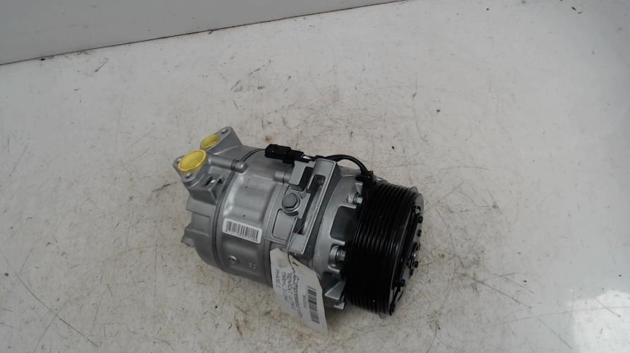 Compresseur clim - RENAULT...